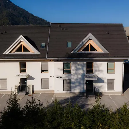 Bistra Apartamento *